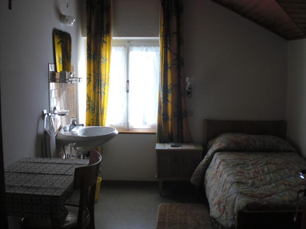 B&B Rosalpina Vigo di Fassa Pokoj fotografie